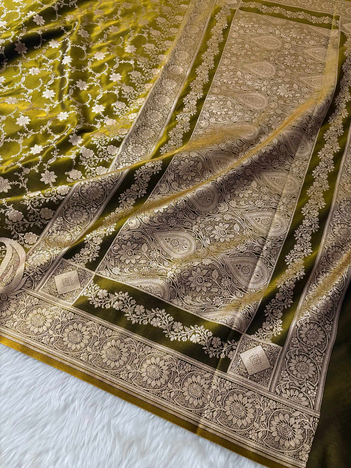 Mehdi Green Satin Silk Banarasi Saree Floral Swarna Latika Jaal