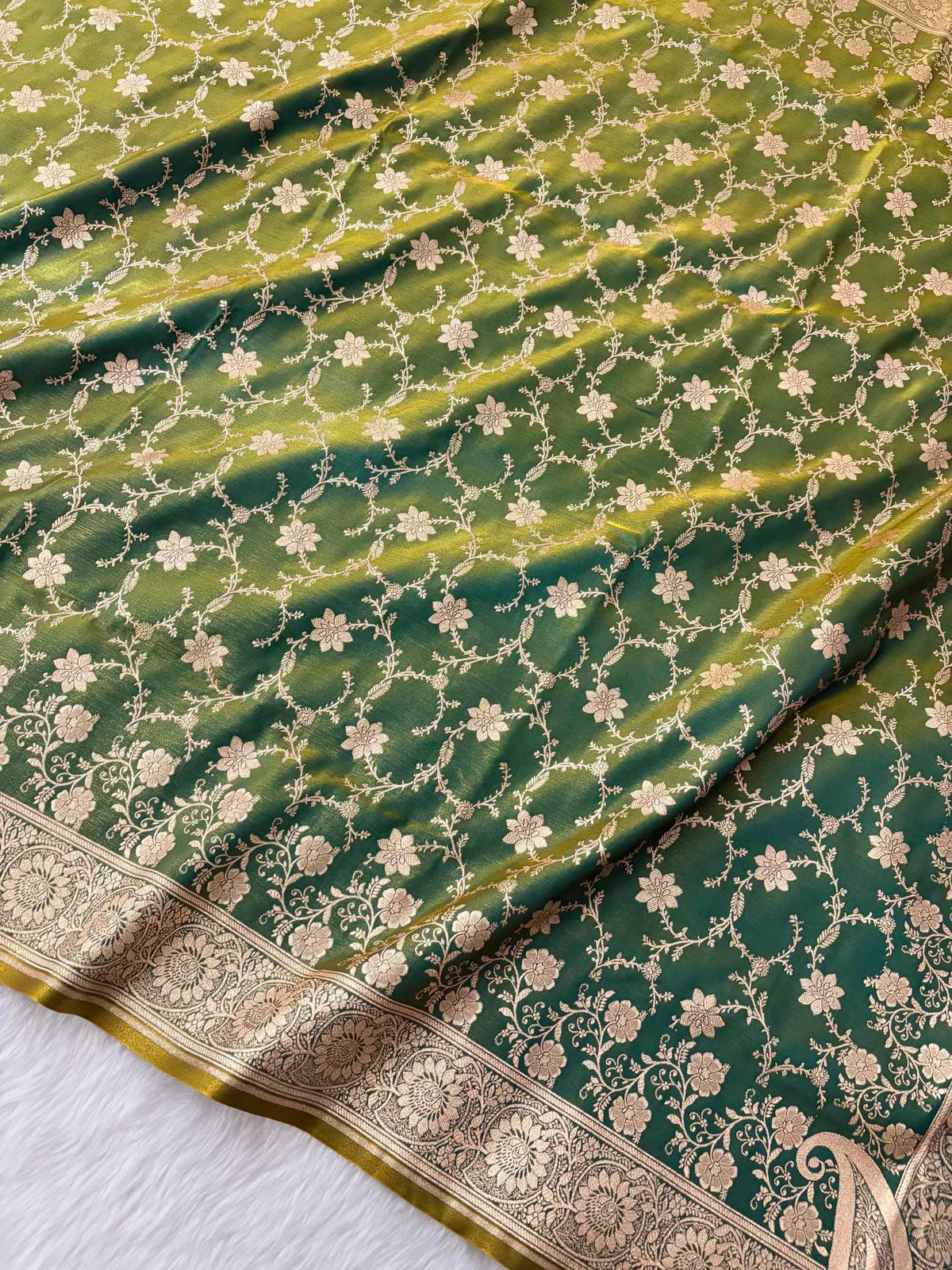 Mongiya Green Satin Silk Banarasi Saree Floral Swarna Latika Jaal