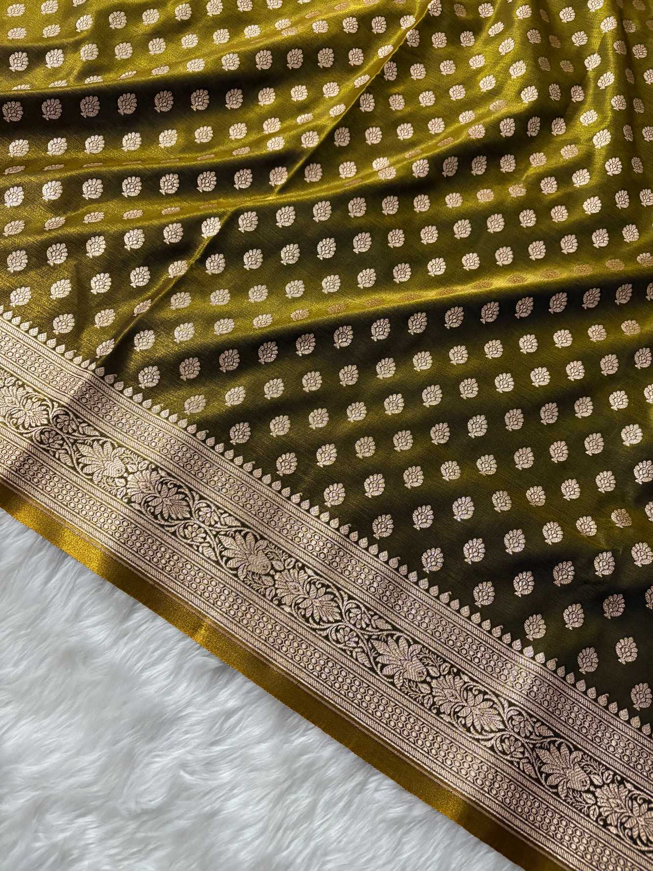 Mehdi Green Satin Silk Banarasi Motif Saree