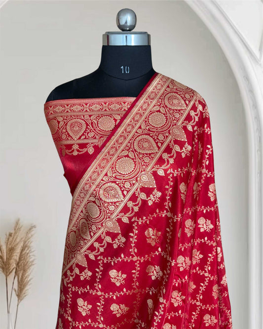 Red Bel Jaal Satin Silk Banarasi Saree