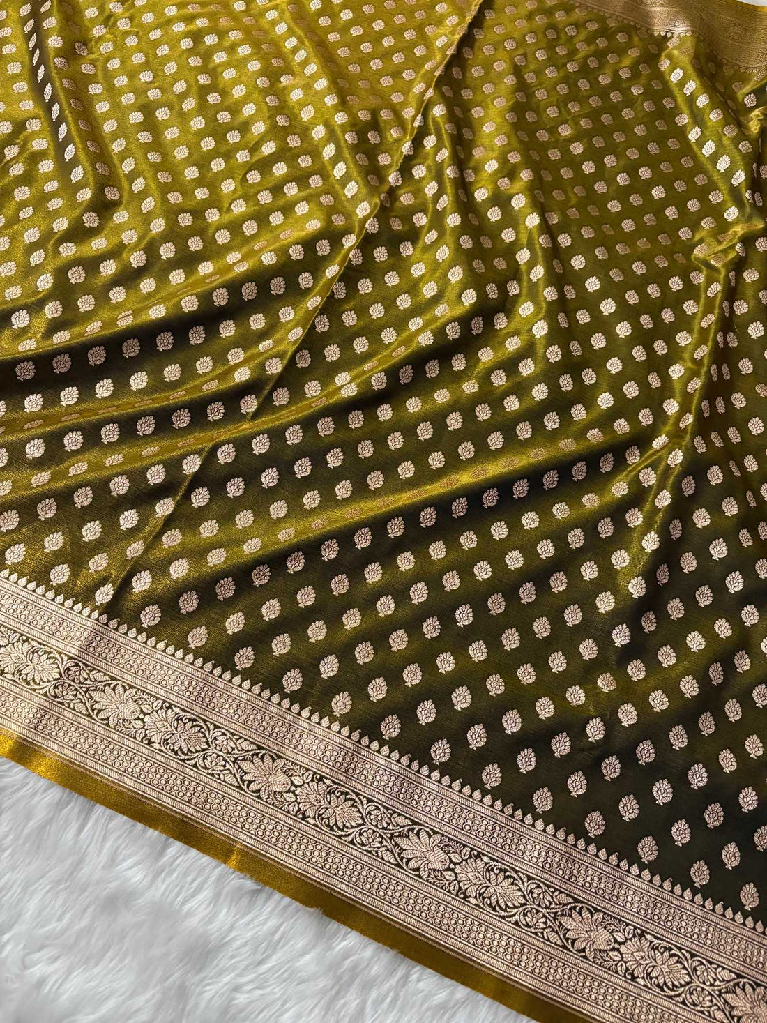 Mehdi Green Satin Silk Banarasi Motif Saree