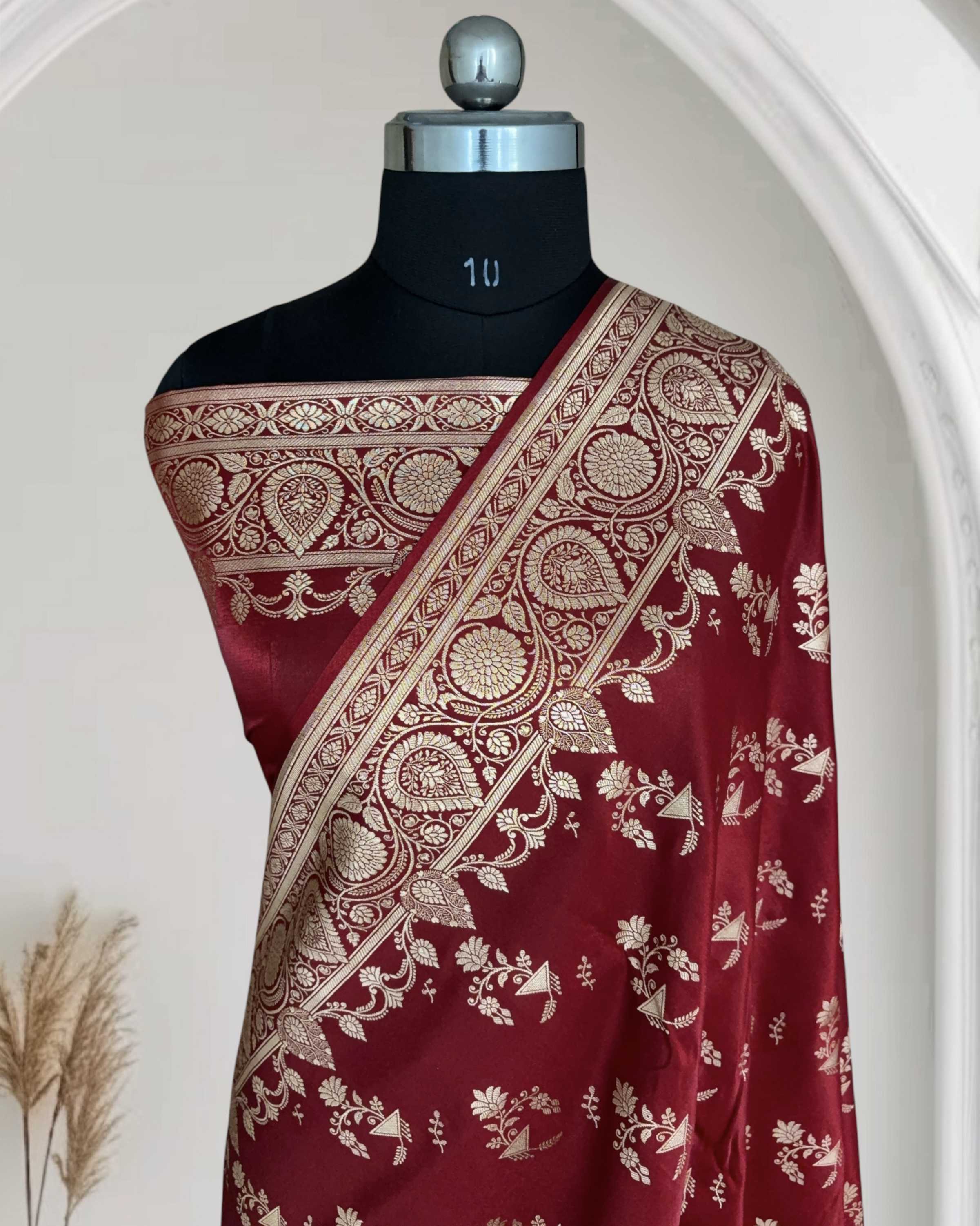 Maroon Shaded Fancy Motif Satin Silk Banarasi Saree