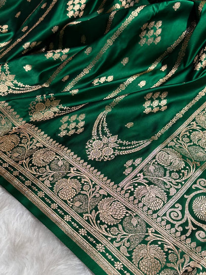 Bottle Green Kataan Silk Banarasi Saree – Golden Zari Buti