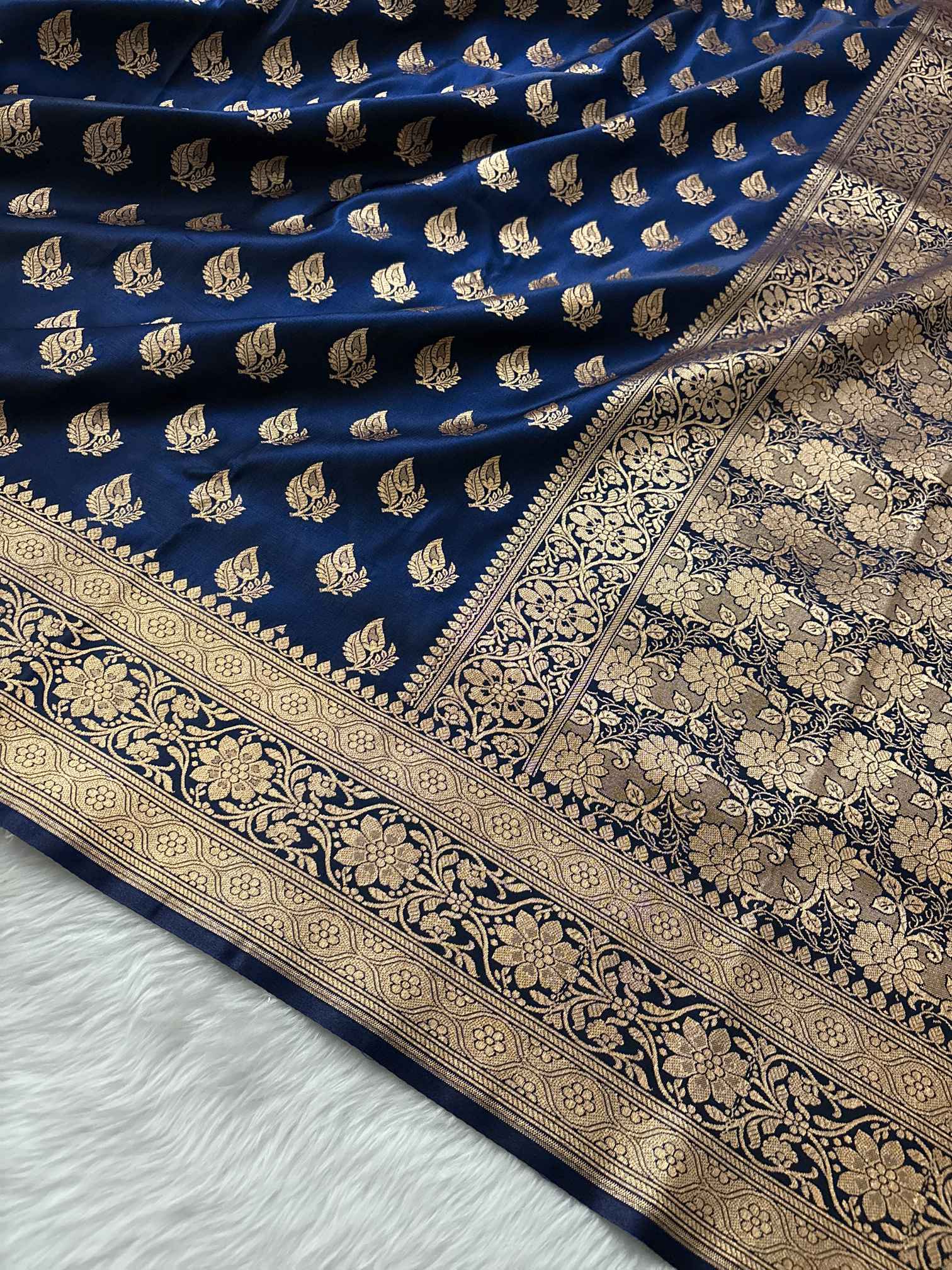Neavy Blue Motif Satin Silk Banarasi saree