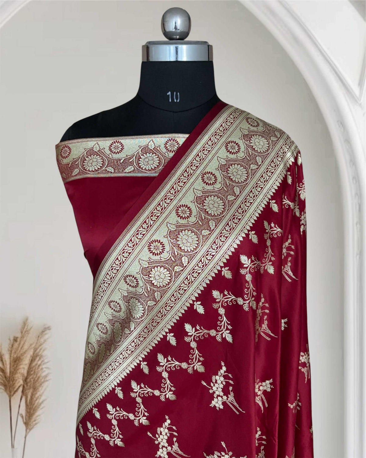 Maroon Soft Kataan Silk Banarasi Saree Light Gold Work
