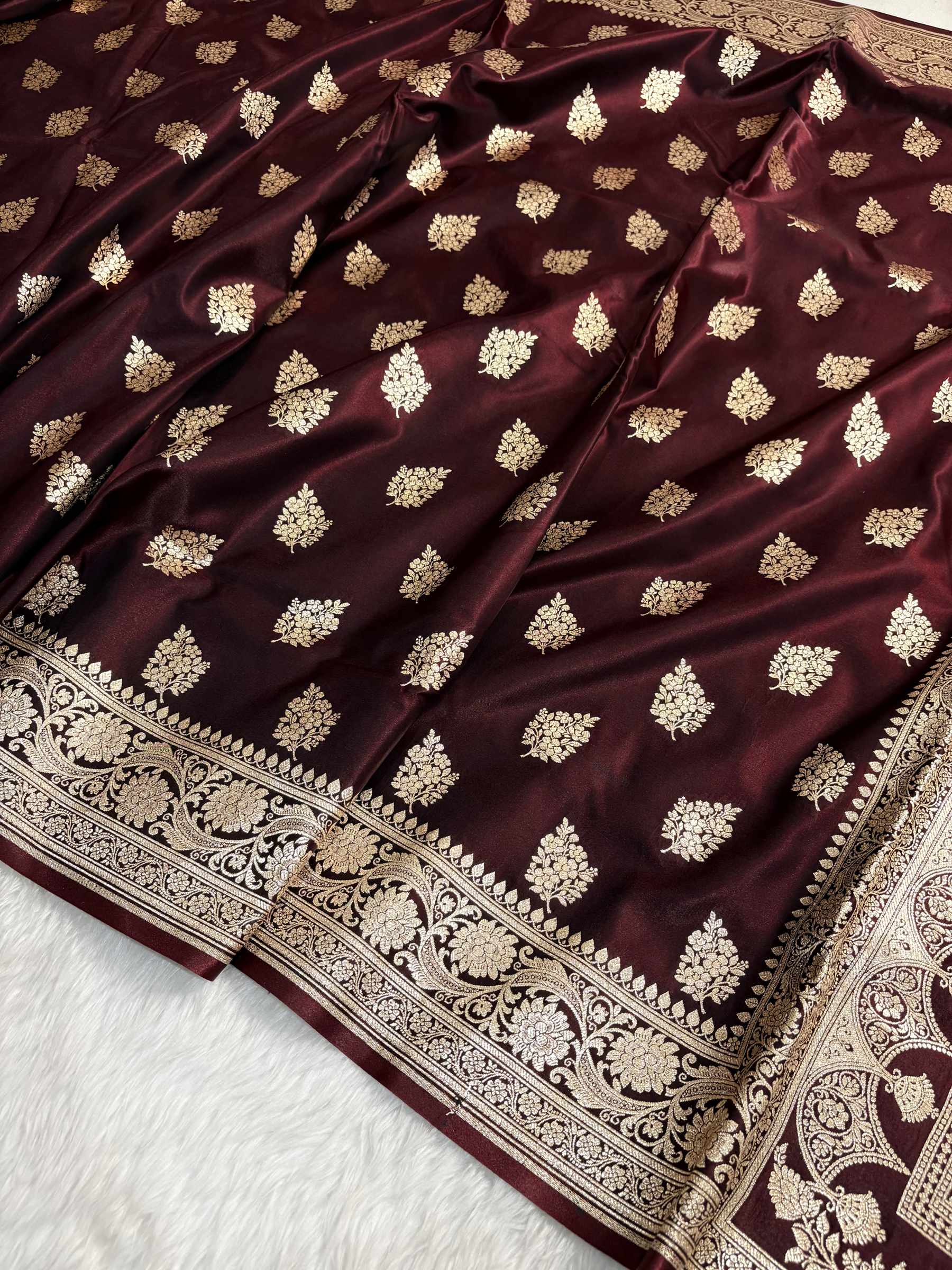 Dark Maroon Shaded New Motif Satin Silk Banarasi Saree
