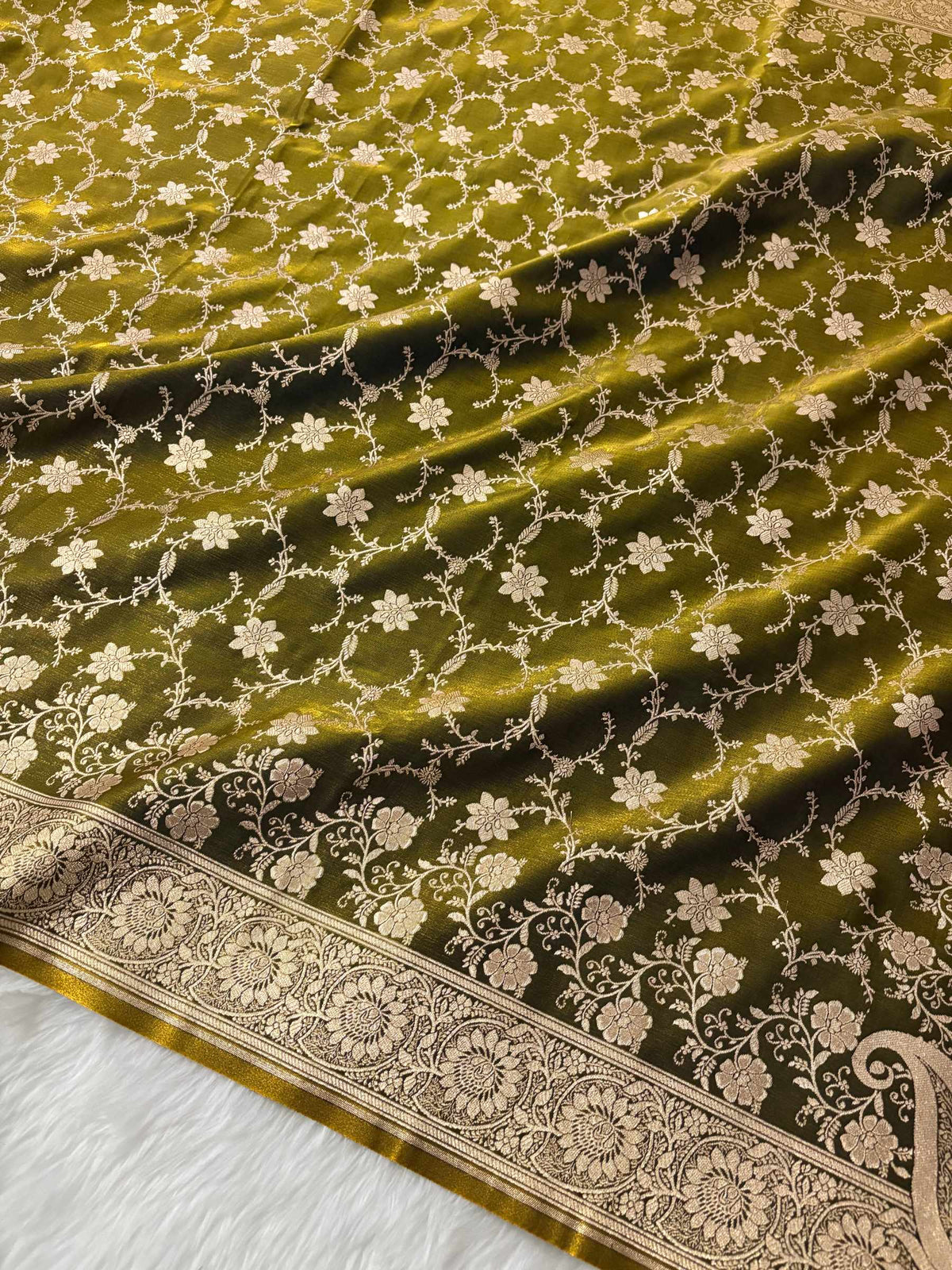 Mehdi Green Satin Silk Banarasi Saree Floral Swarna Latika Jaal