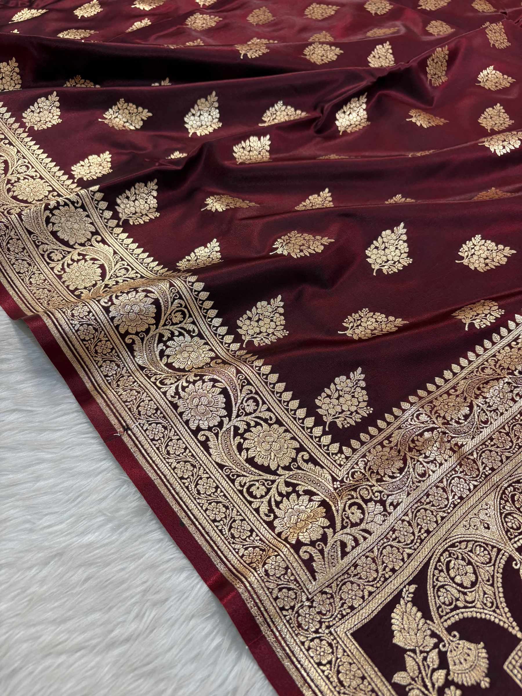 Dark Maroon Shaded New Motif Satin Silk Banarasi Saree
