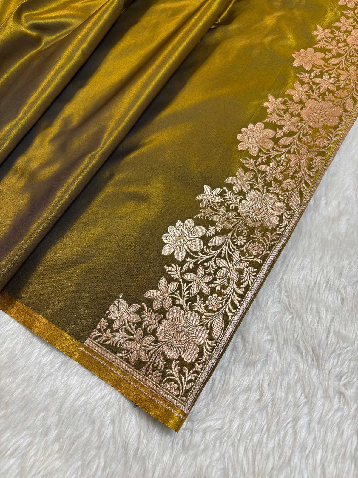 Laheriya Jaal Satin Silk Banarasi Saree Mehdi Green Shades