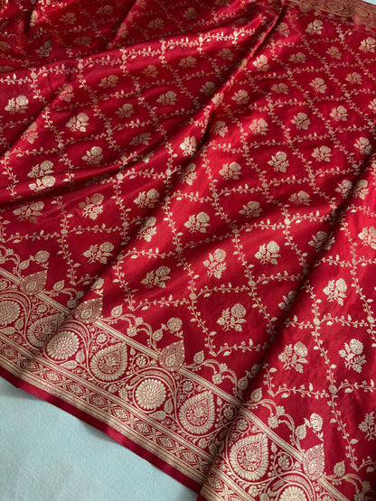 Red Bel Jaal Satin Silk Banarasi Saree