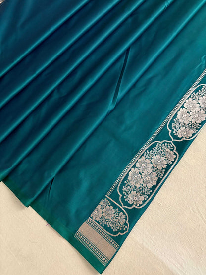 Peacock Shaded Soft Kataan Silk Banarasi Saree