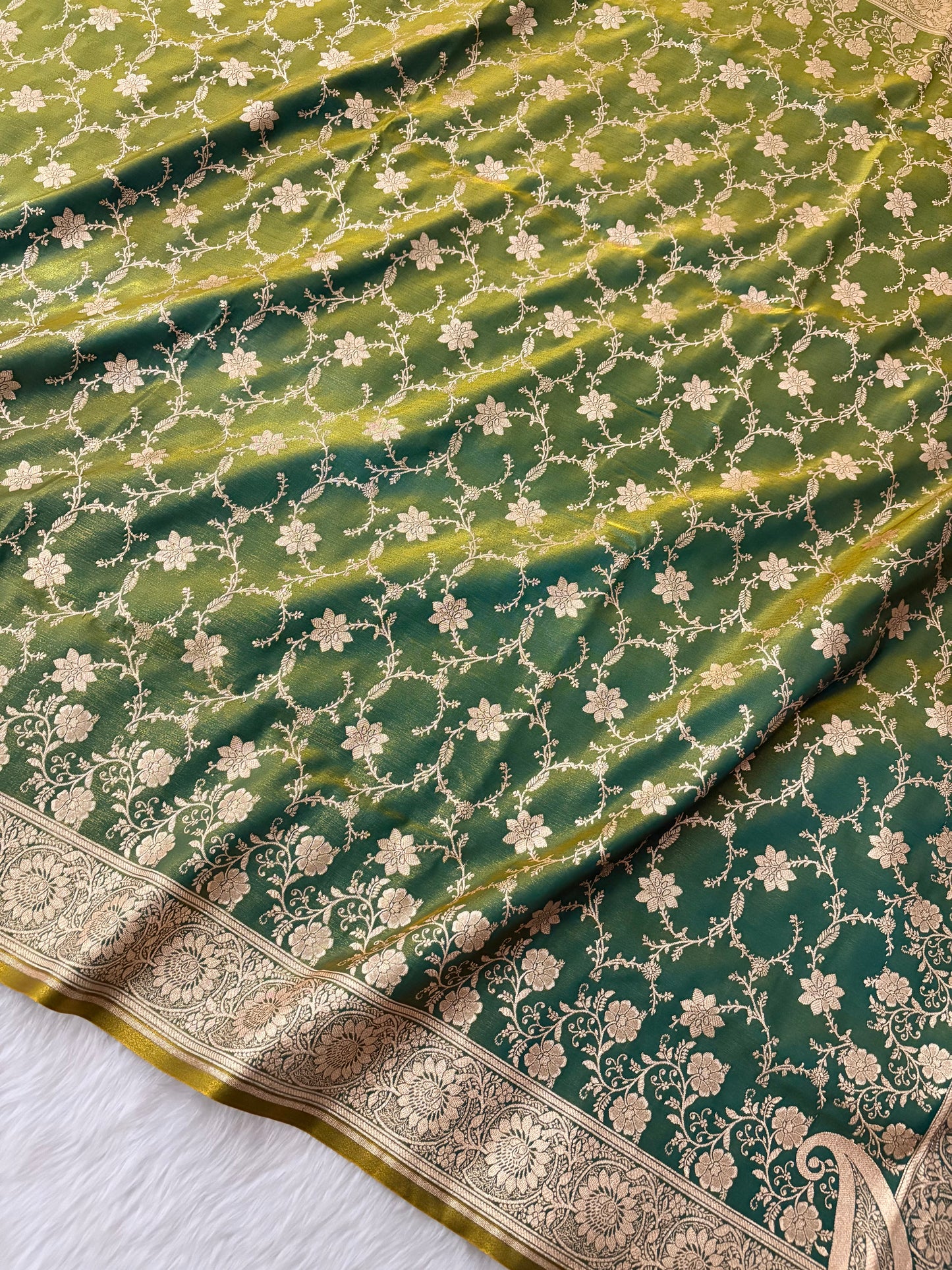 Mongiya Green Satin Silk Banarasi Saree Floral Swarna Latika Jaal