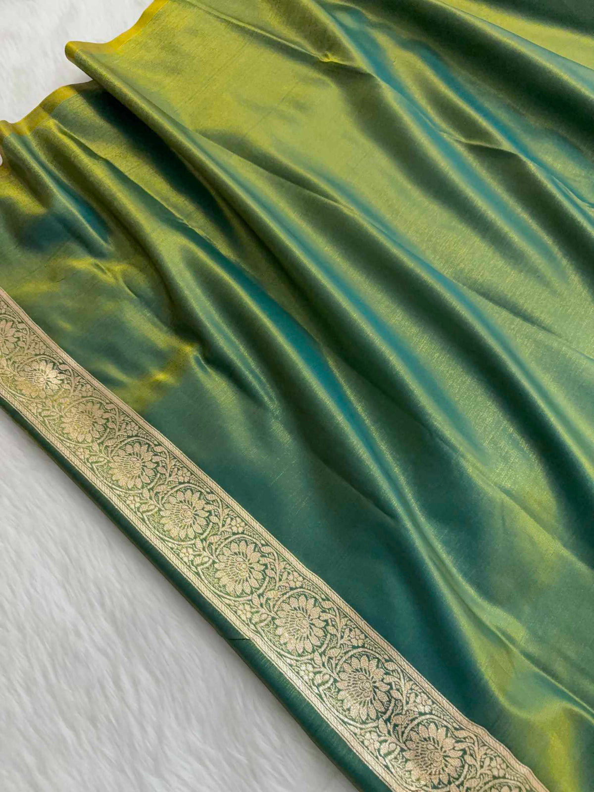 Mongiya Green Satin Silk Banarasi Saree Floral Swarna Latika Jaal