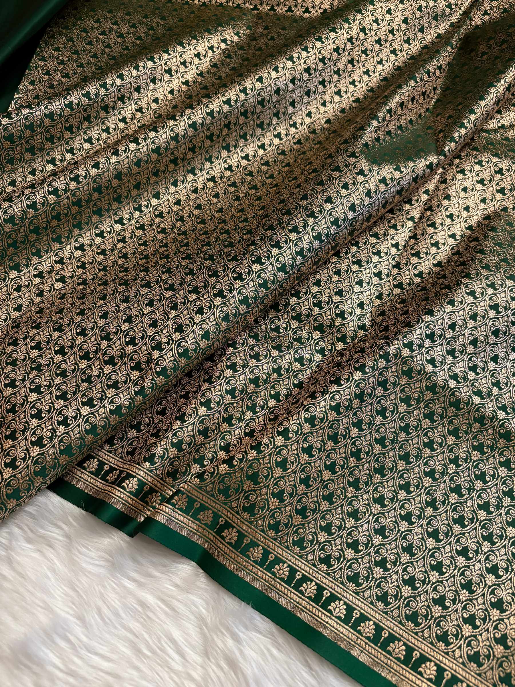 Bottle Green Kataan Silk Banarasi Saree – Light Golden Zari Work