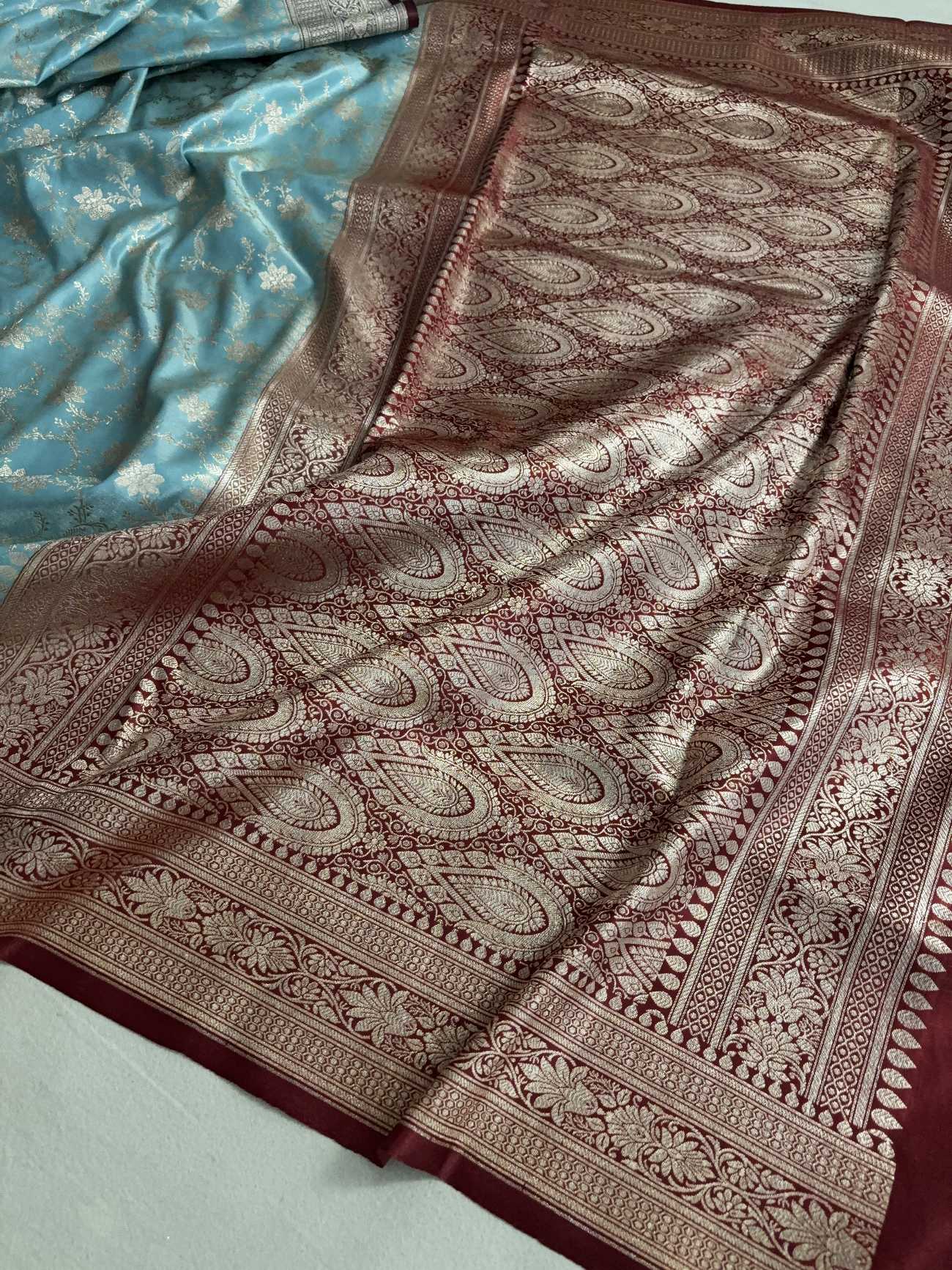 Light Firozi & Maroon Satin Silk Banarasi Saree Jaal Pttern