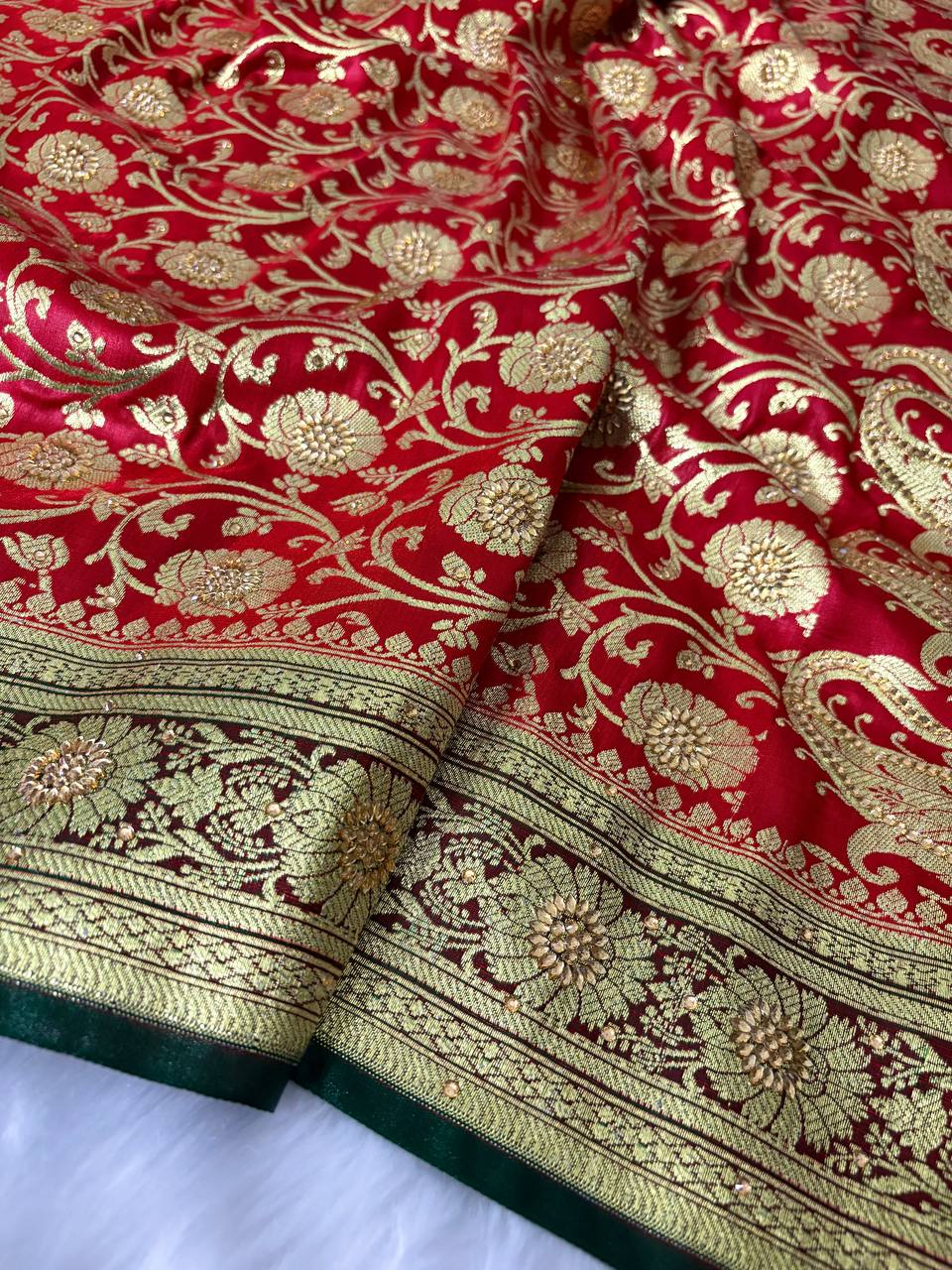 Red Saree with Green Pallu & Swarovski Work
