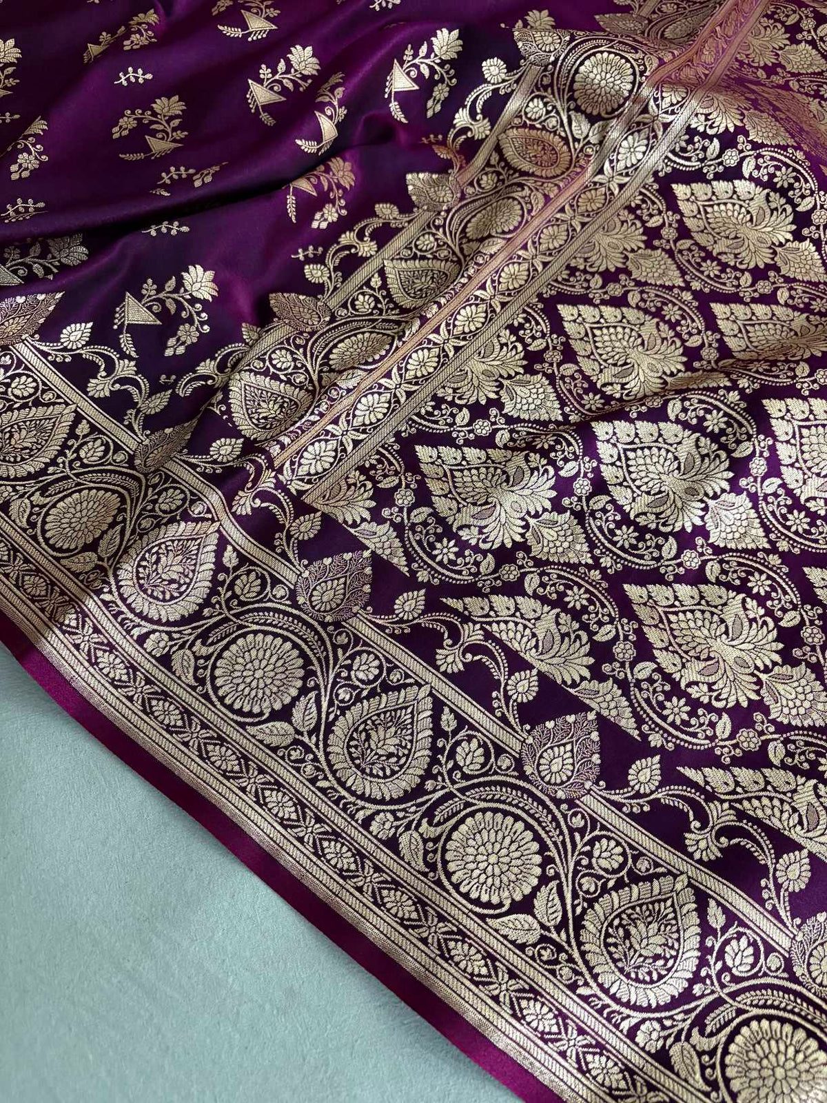 Wine Shaded Fancy Motif Satin Silk Banarasi Saree