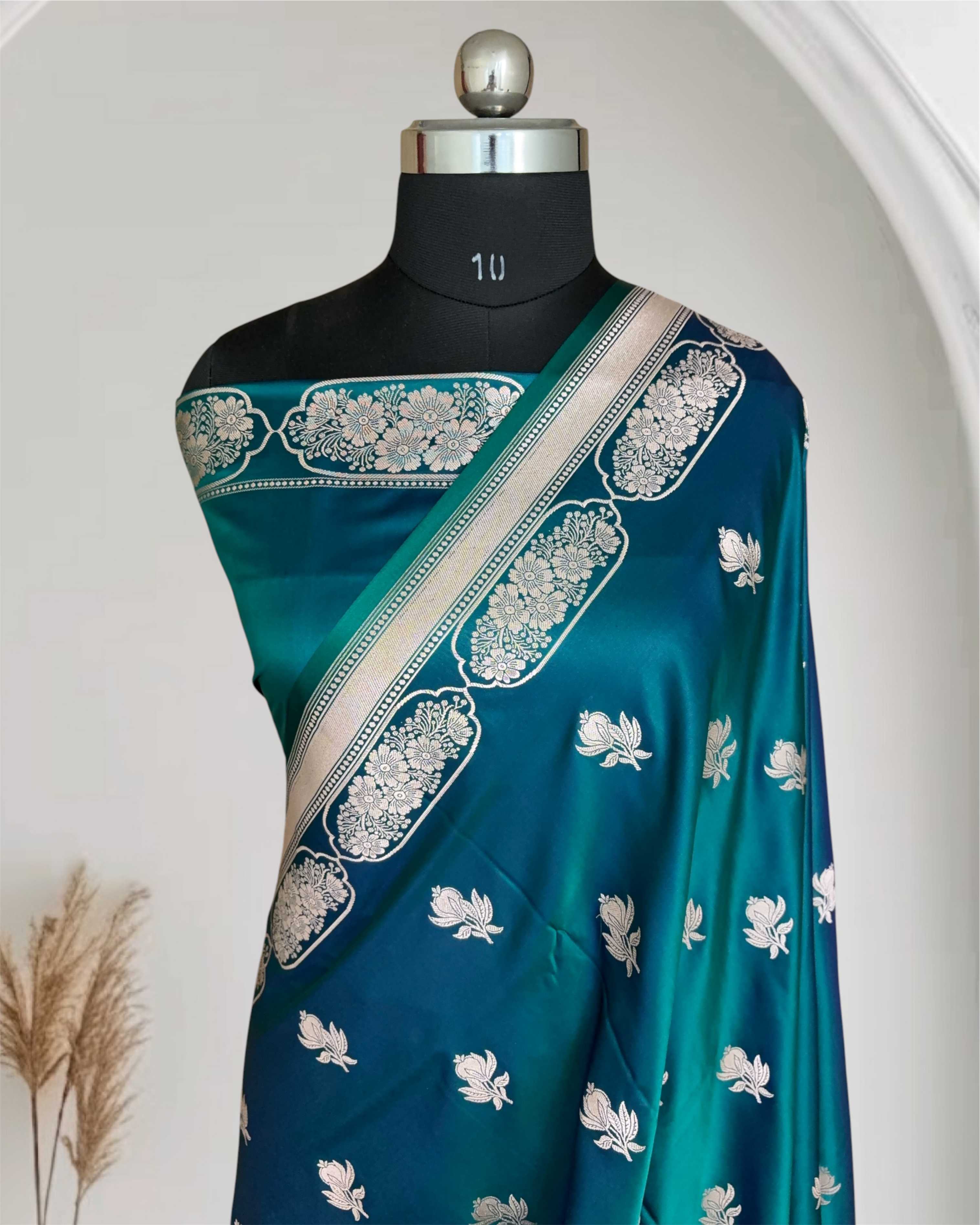 Peacock Shaded Soft Kataan Silk Banarasi Saree