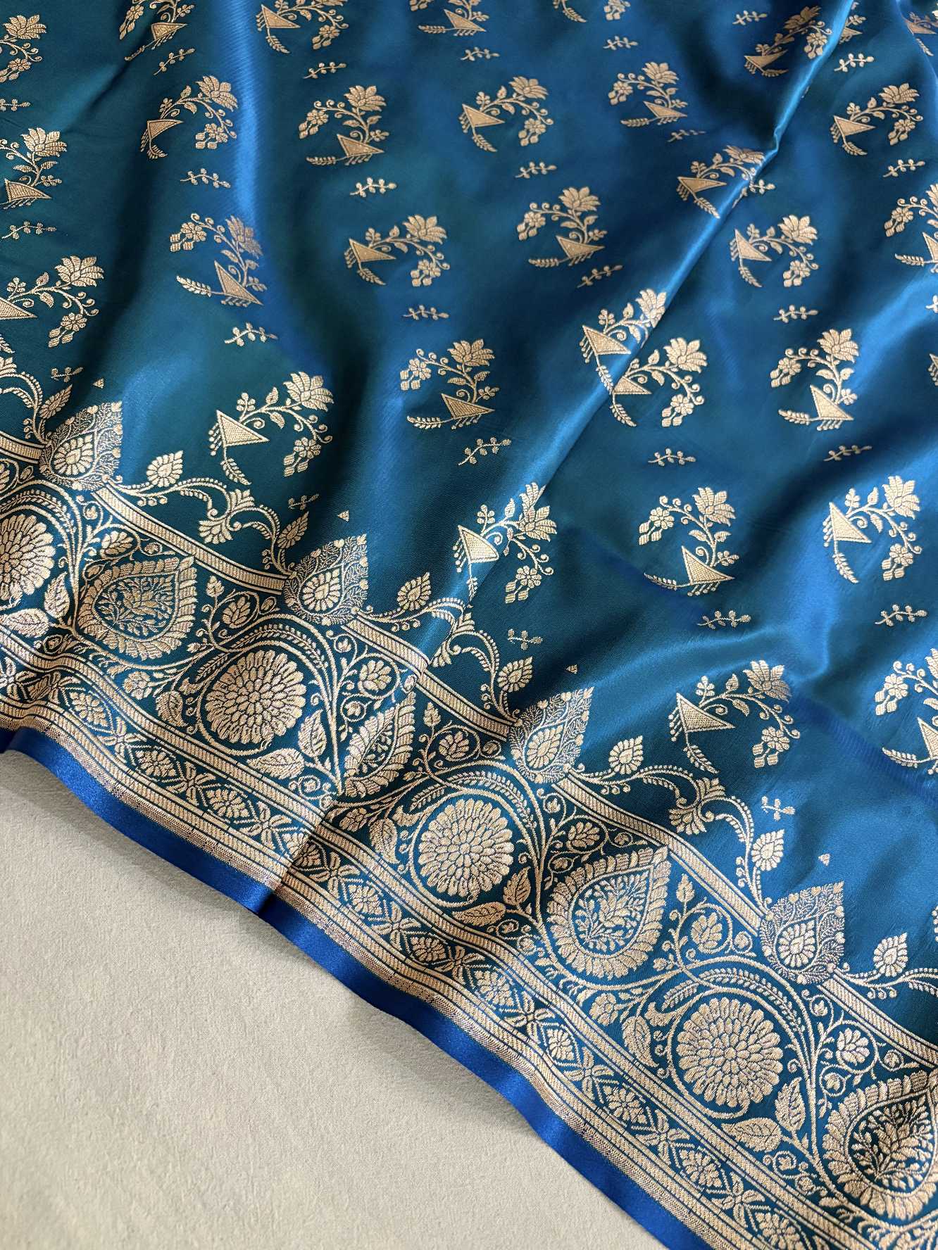 Firozi Fancy Motif Satin Silk Banarasi Saree
