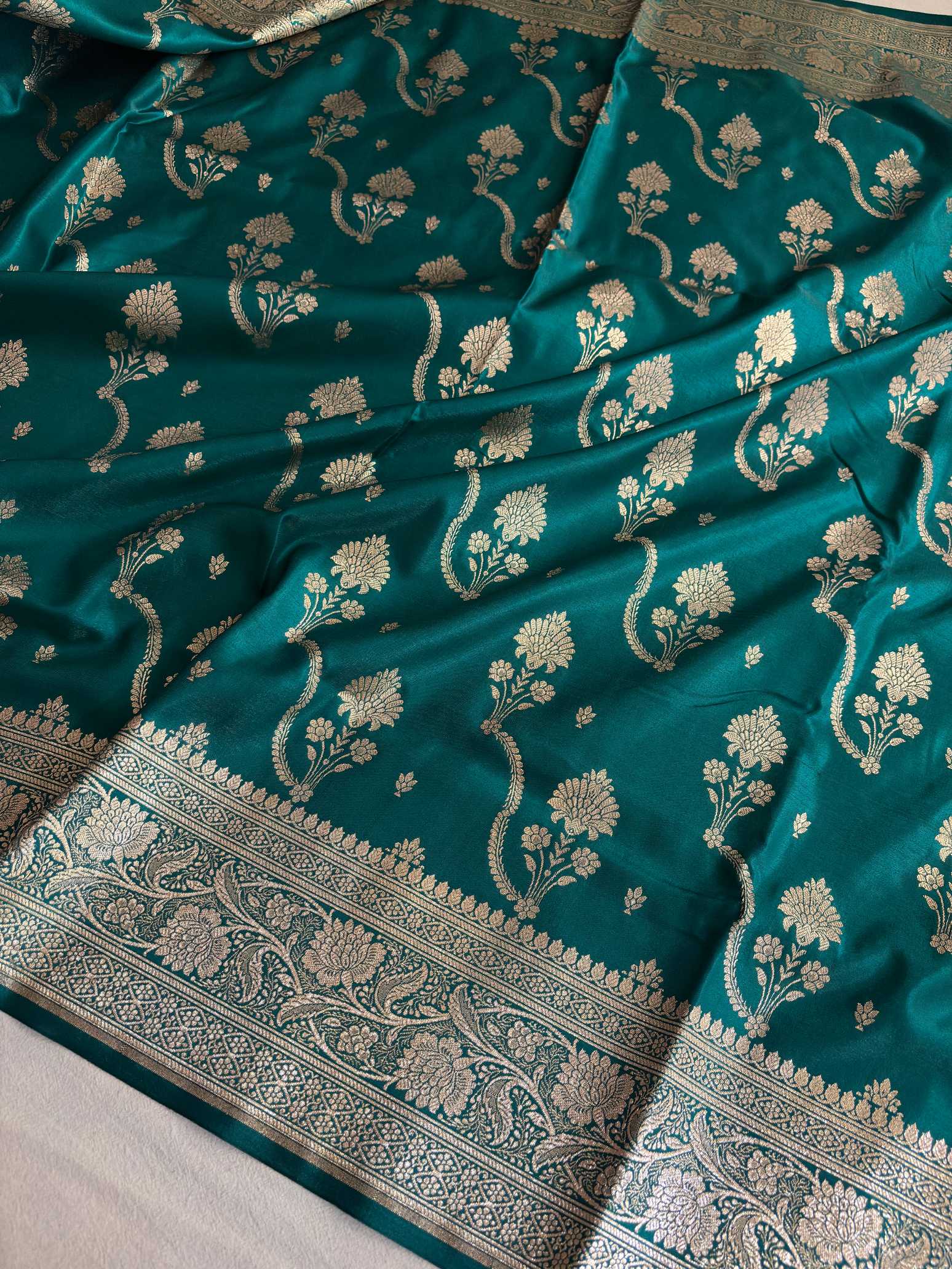 Rama Green Fancy Satin Silk Banarasi Saree – Tircha Jaal