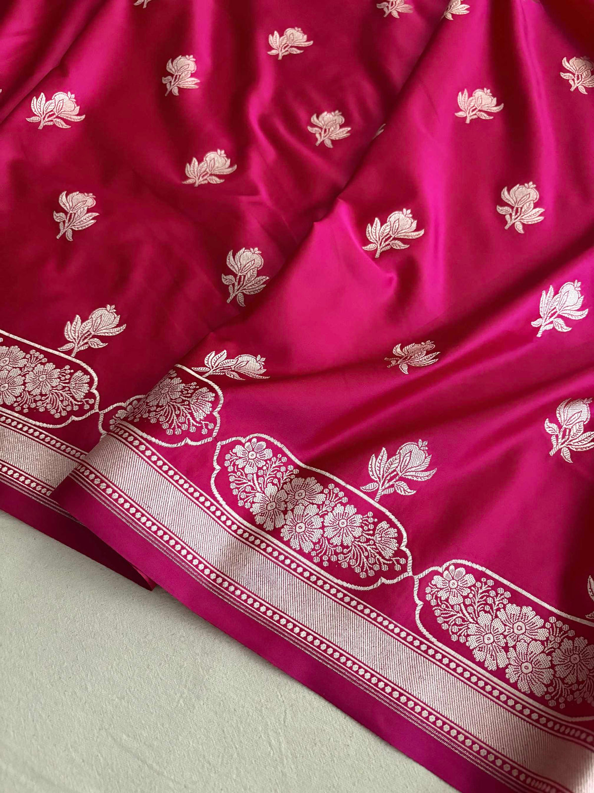 Rani Pink With Red Shaded Soft Kataan Silk Banarasi Saree