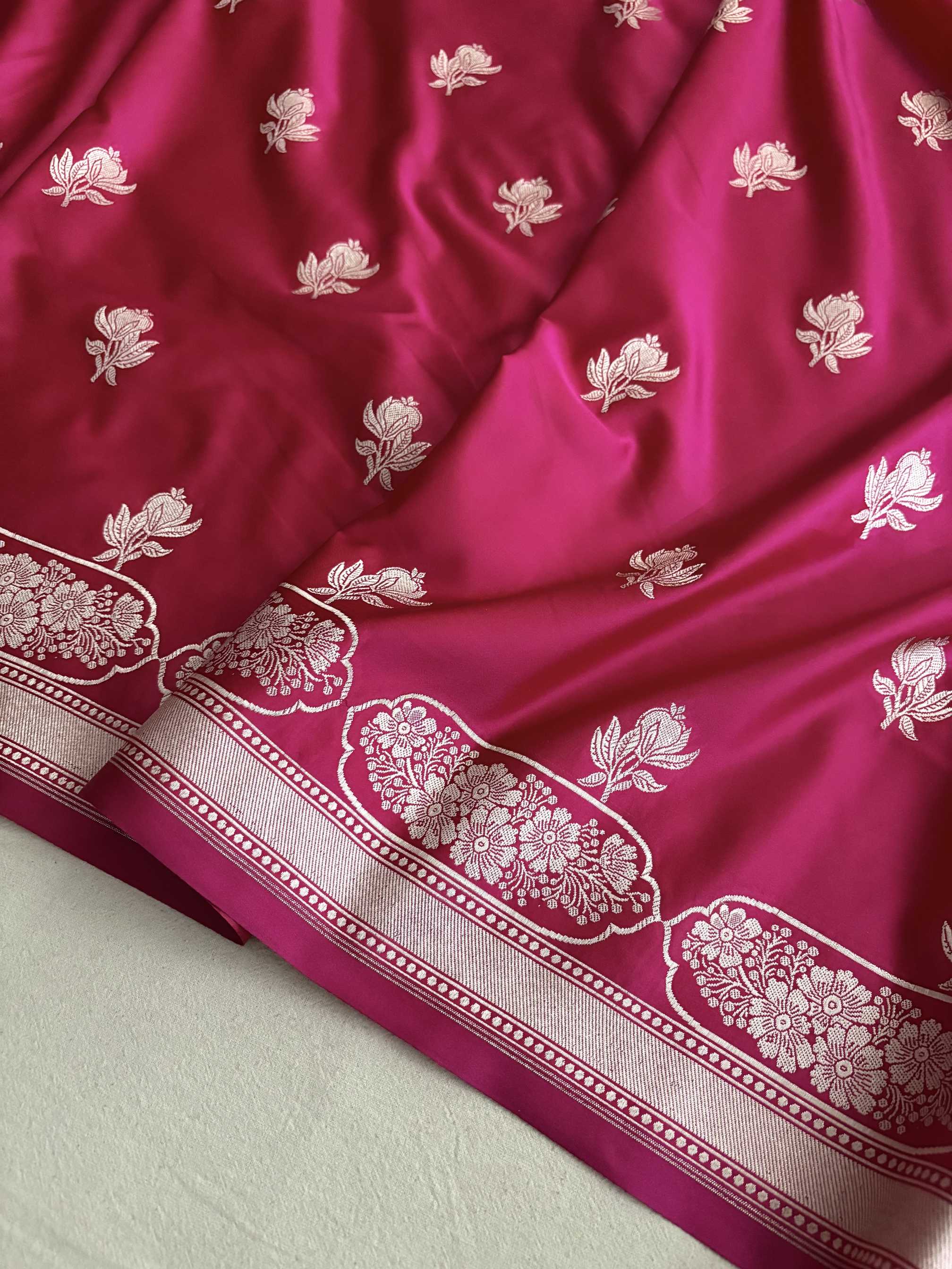 Rani Pink With Red Shaded Soft Kataan Silk Banarasi Saree