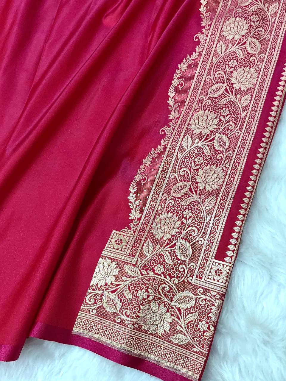 Rani Pink Satin Silk Banarasi Saree with Jaal Pattern