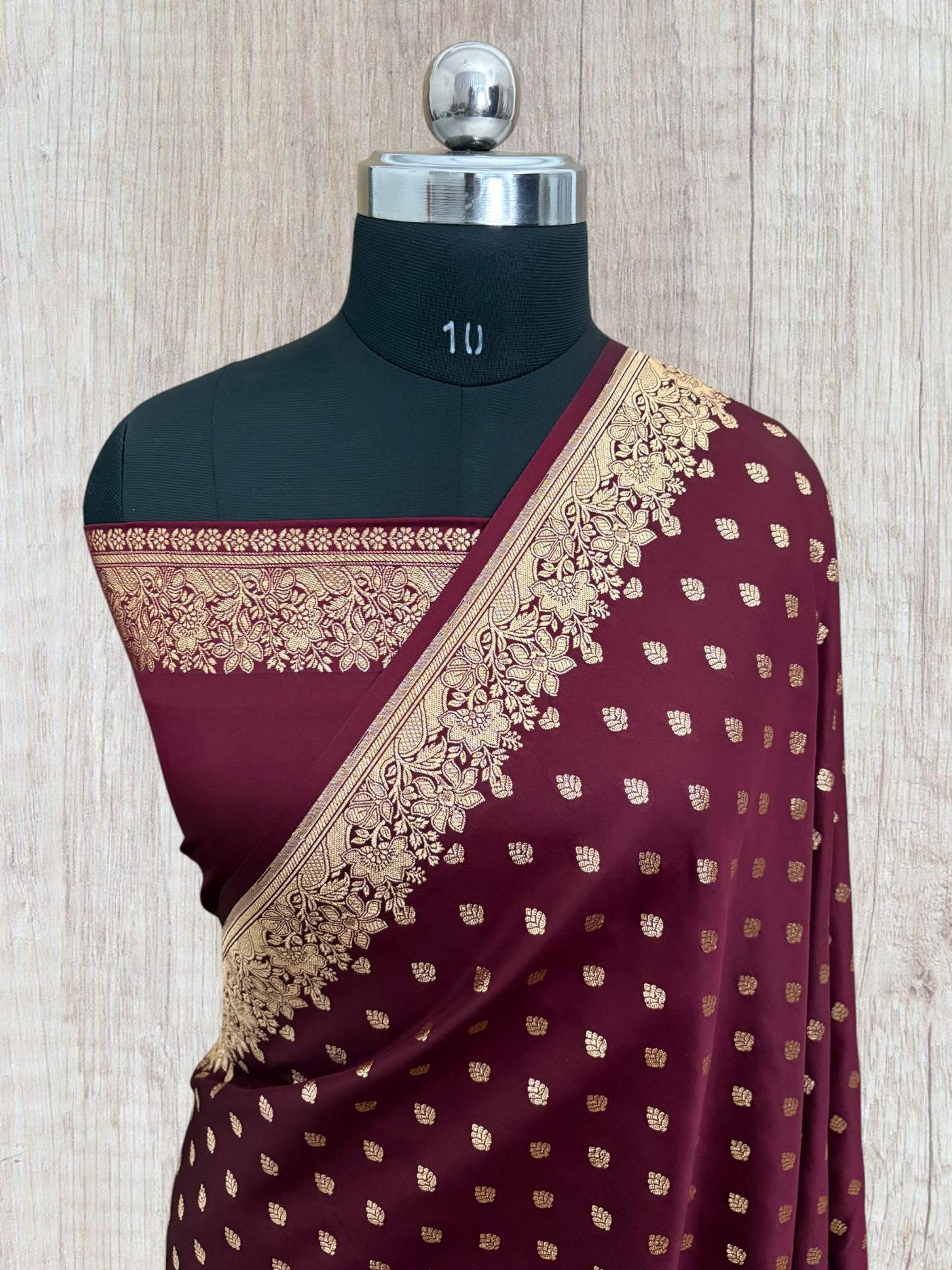 Garnet Kataan Silk Banarasi Saree – Golden Zari Small Motif